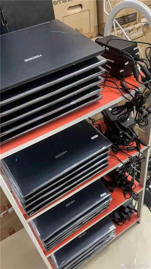 显卡缺货不影响矿工挖矿 矿工已经开始用笔记本电脑挖矿了(图1)