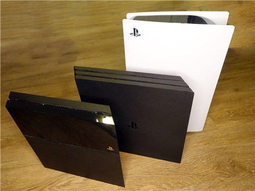 PS5媒体上手视频解禁 手柄广受好评(图1)